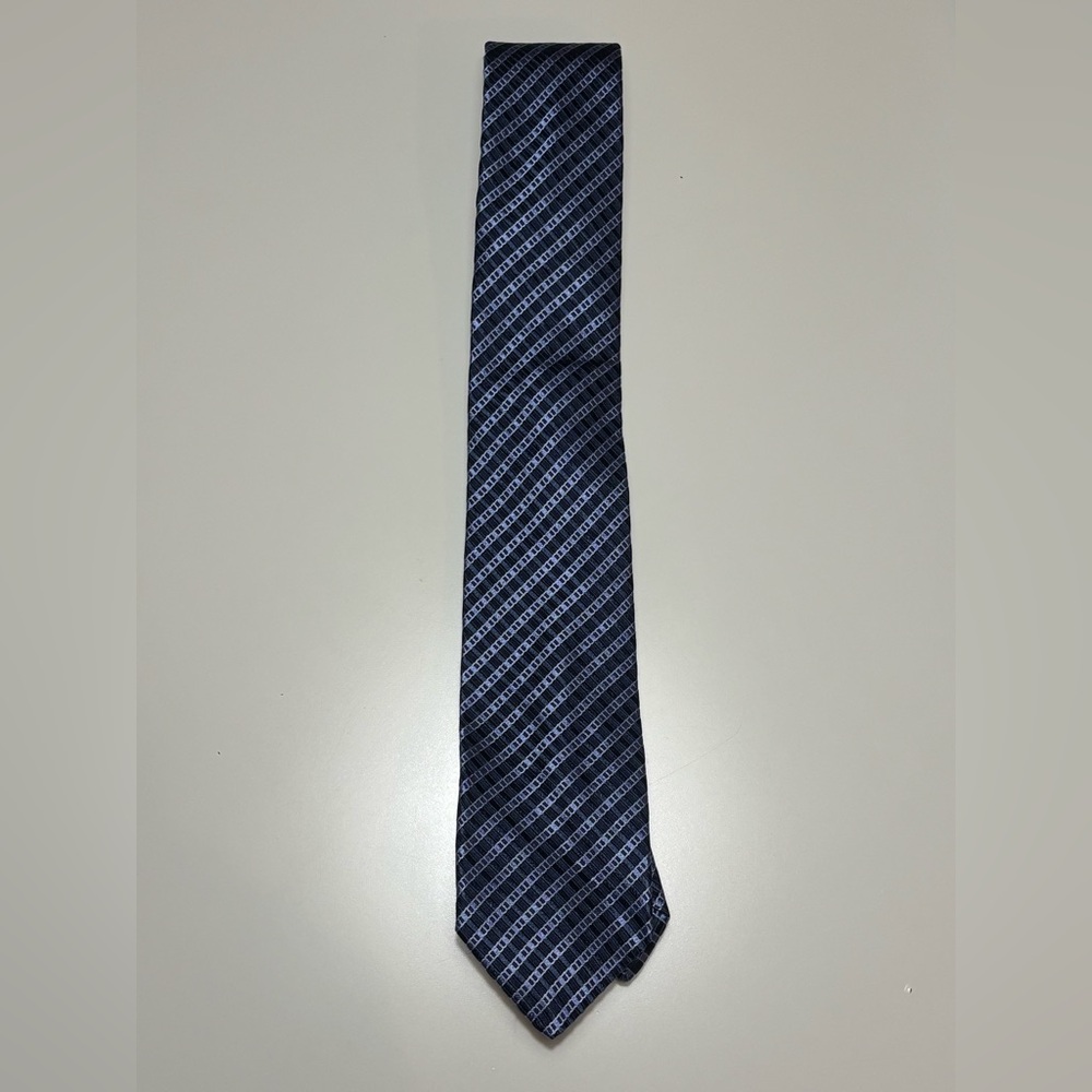 Arturo Calle Elegant Blue Striped Tie